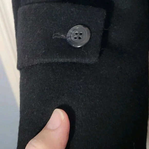 Men's Black Wool & Cashmere  Italian Overcoat 48R (XXL) - Picture 5 of 6